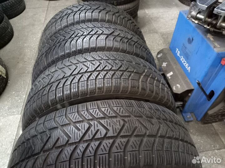Pirelli Winter SnowControl Serie III 195/55 R16 87H