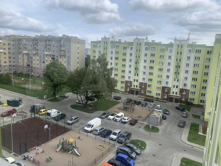 2-к. квартира, 67,4 м², 7/8 эт.
