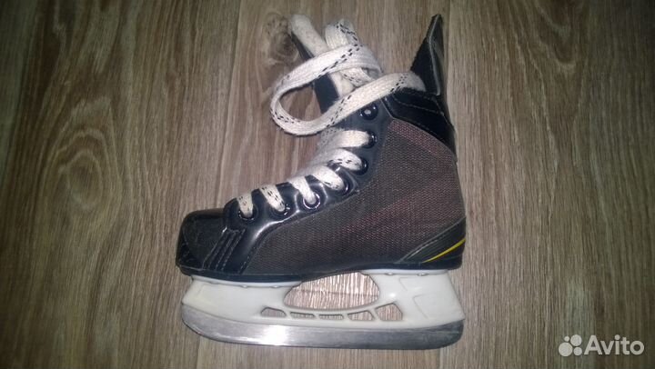 Продаются коньки