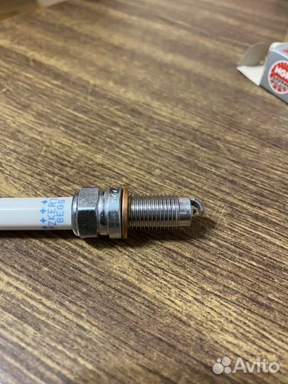 Свечи зажигания ngk 93231