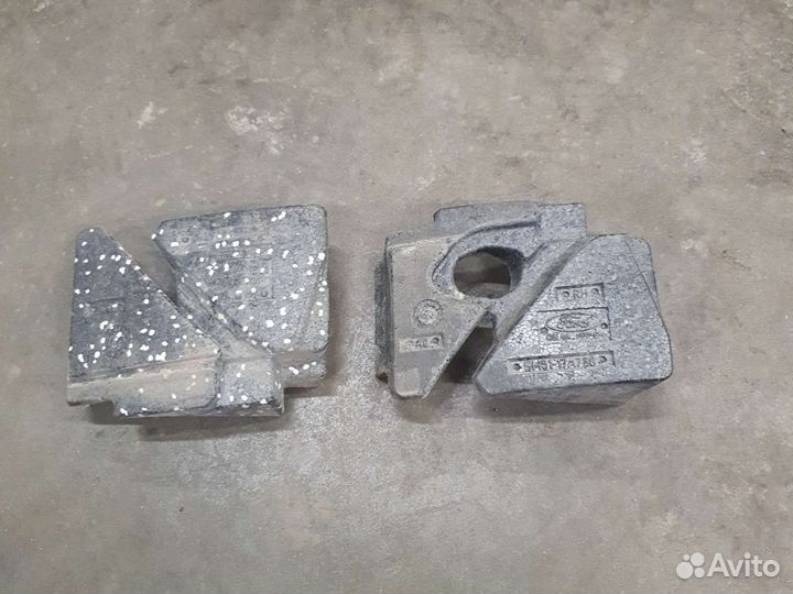 Пенопласт в бампер форд фокус 3