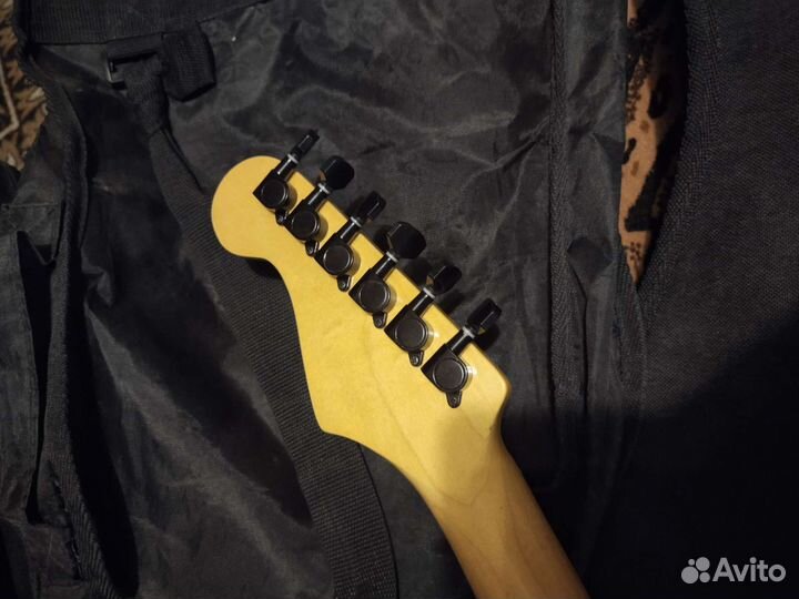 Электро гитара