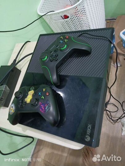 Xbox One 2 геймпада