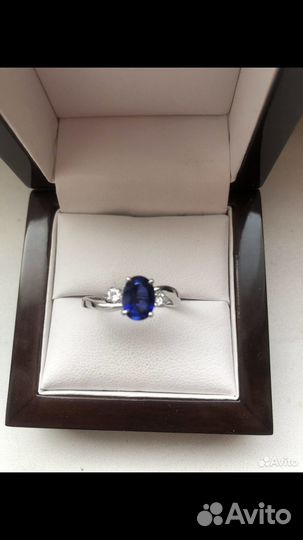 Серебряное кольцо