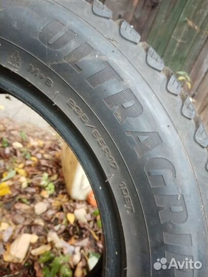 Goodyear Ultragrip Ice Arctic 235/65 R17 108T