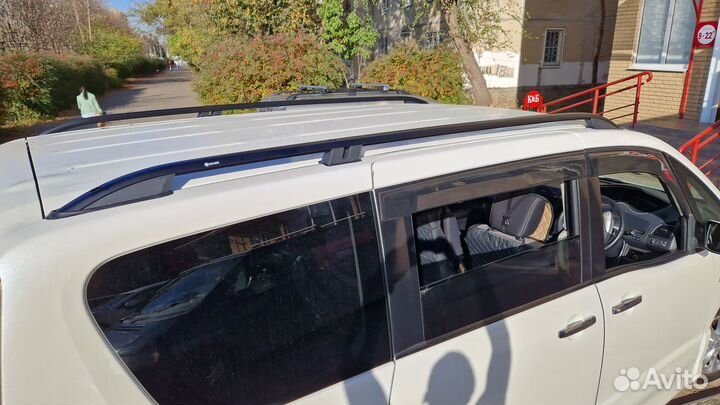 Продольные рейлинги на крышу Nissan Serena 26, 27