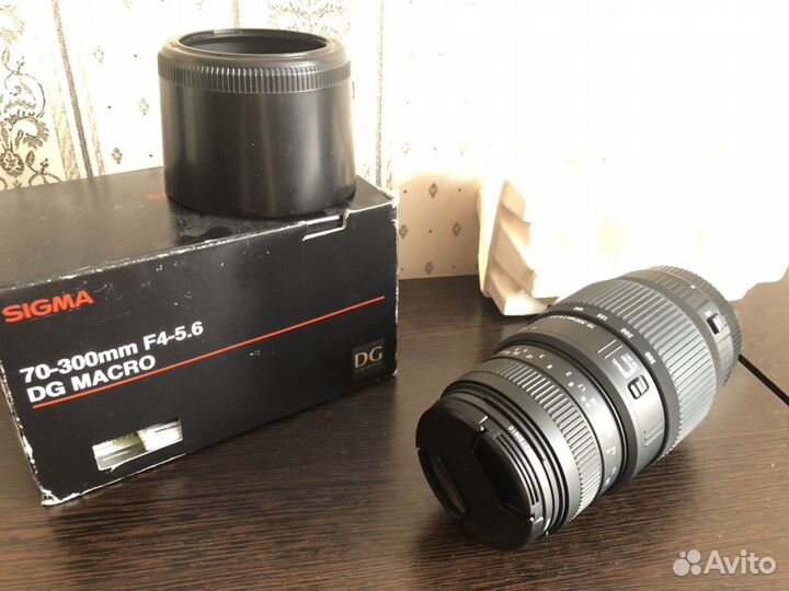 Фотоаппарат Canon EOS Rebel XSI