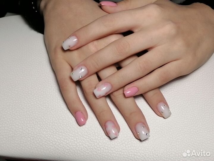 Маникюр на дому