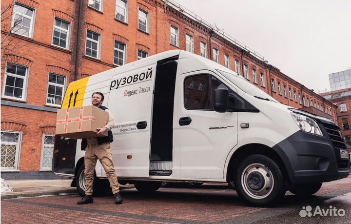 Водитель с личным грузовым авто до 3,5т