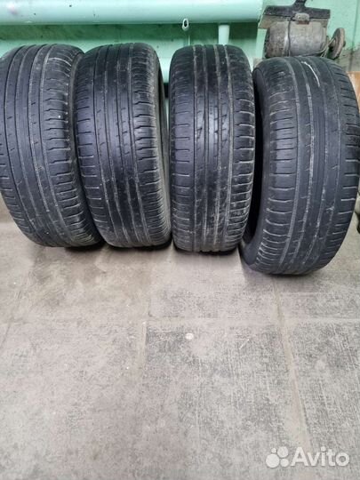 Nokian Tyres Hakka Black 2 SUV 265/65 R17