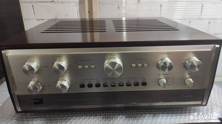 Accuphase C-200L Предусилитель