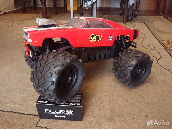 Продам легендарный Монстр HPI Savage Flux HP 4WD