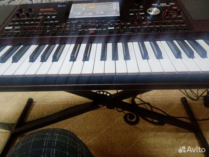Синтезатор korg PA 1000