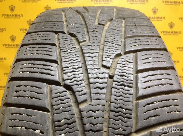Kumho I'Zen KW31 215/55 R17 98R