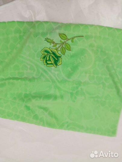 Махровые полотенца новые