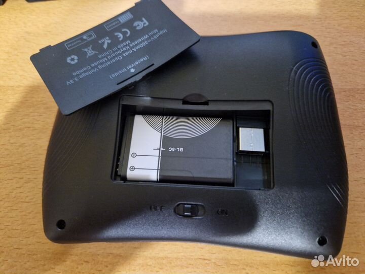 Клавиатура с тачпадом Vontar D8