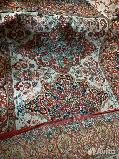 Ковёр хороший