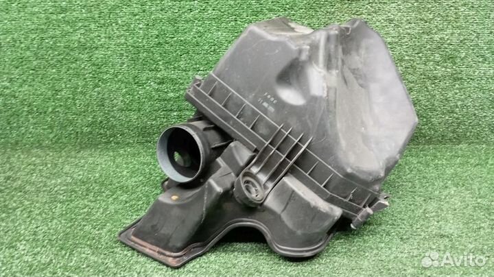 Корпус воздушного фильтра Bmw 5-Series