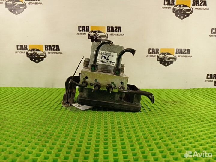 Блок ABS (насос) Hyundai Tucson