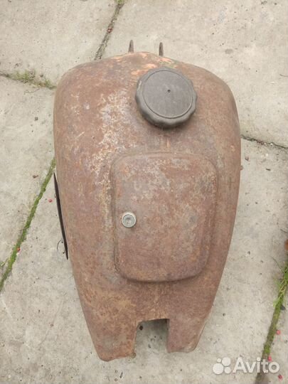 Топливный бак м 72