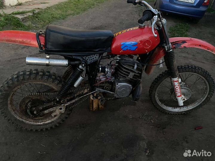 Кроссовый мотоцикл Чезет 500