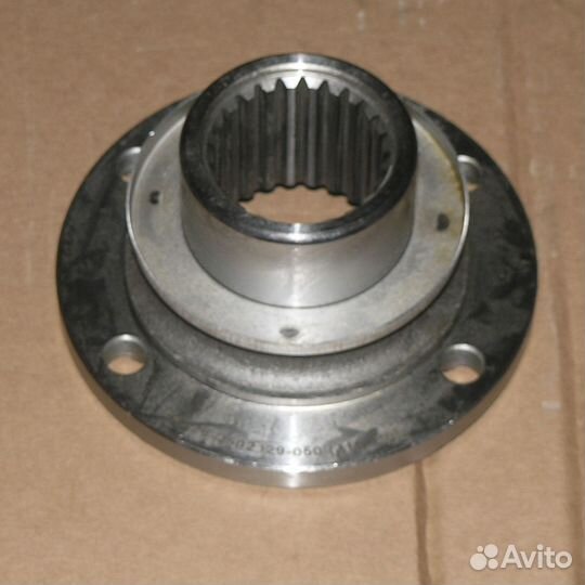 Фланец редуктора среднего моста маз (Автомагнат)