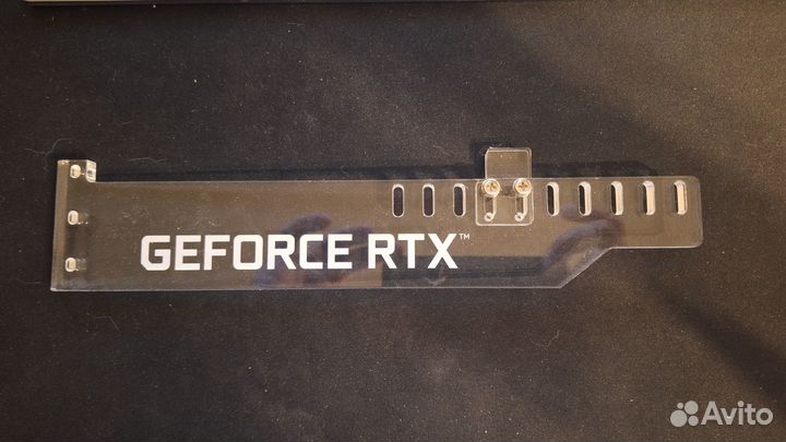 Держатель для видеокарты