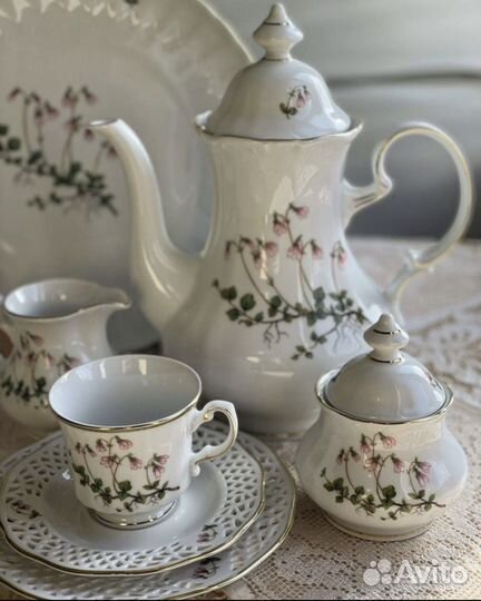 Винтажный резной фарфор в ассортименте