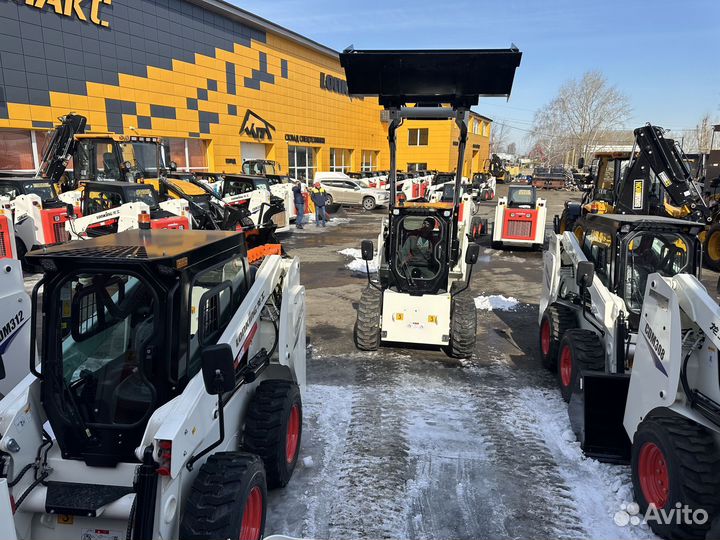 Мини-погрузчик Lonking CDM307, 2024