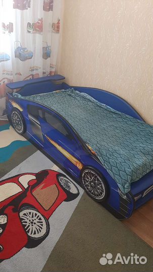 Детская кровать машина бу с матрасом