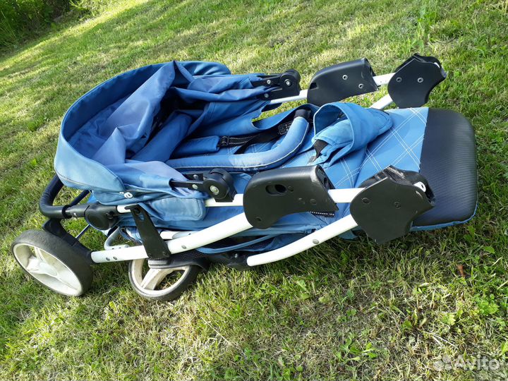 Коляска carrello Quattro