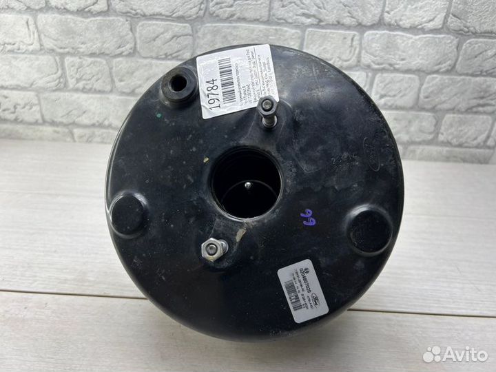 Вакуумный усилитель тормозов Ford Transit 8