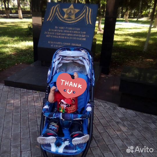 Продам прогулочную коляску