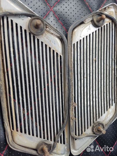 Решетки воздуховодов Ваз 2103 хром СССР