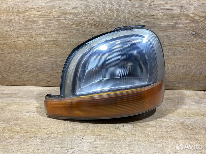 Фара передняя левая Renault Kangoo Арт. 141309