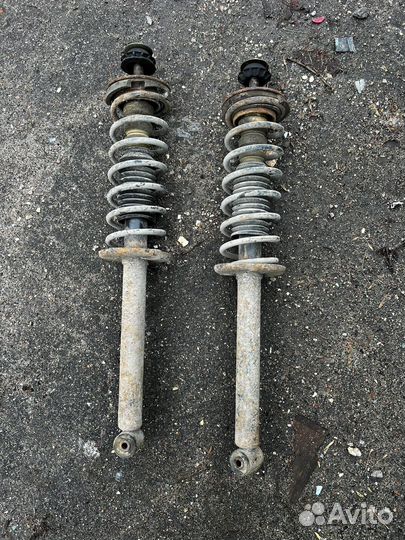 Стойки амортизатора задние. VW golf 2, jetta