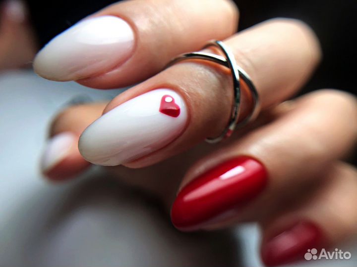 Маникюр педикюр