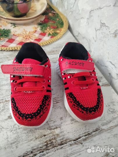 Кроссовки 21 размер девочка