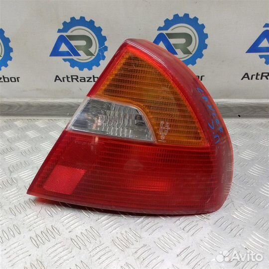 Фонарь задний наружный правый Mitsubishi Lancer 7