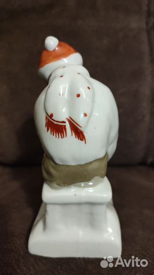 Статуэтка фарфор Фигурист