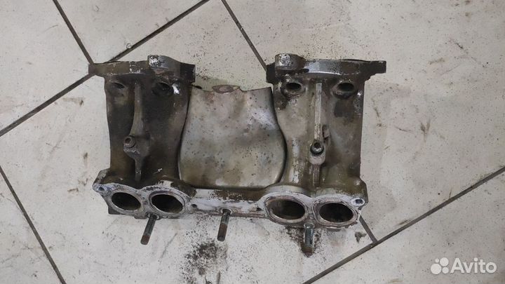 Коллектор впускной Datsun LADA ваз 8v