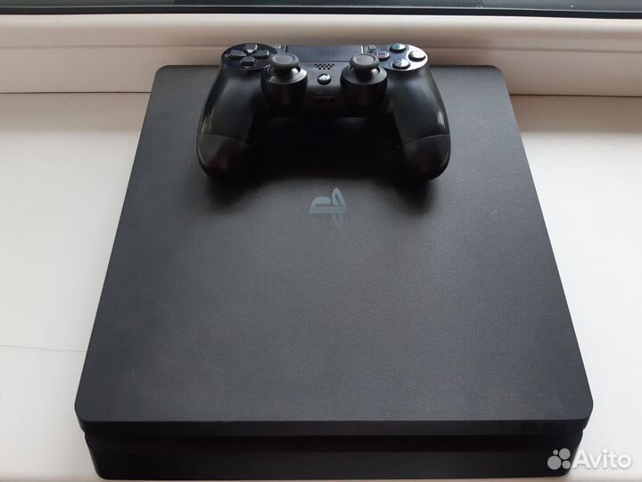 Sony PS4 slim 1tb