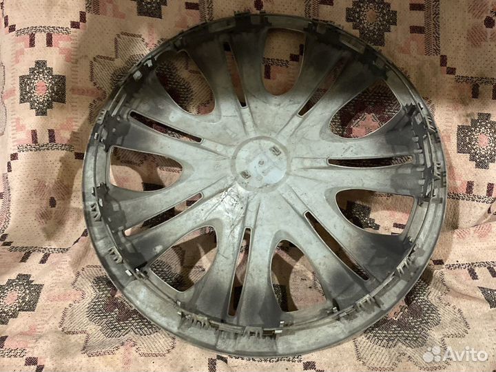 Колпак Toyota 16