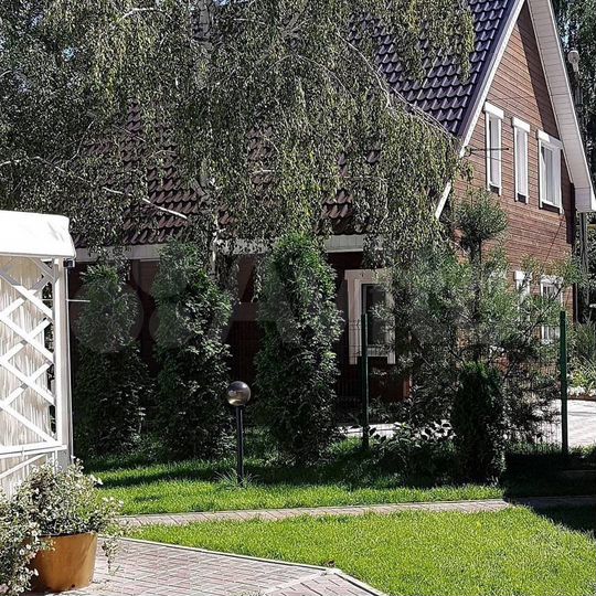 Дом 110 м² на участке 4 сот.