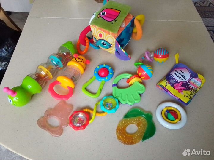 Игрушки 0+