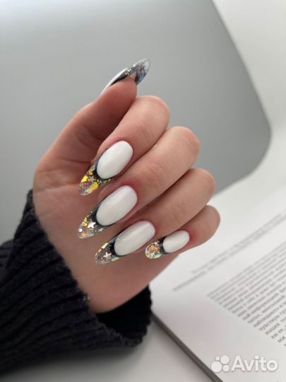 Наращивание ногтей