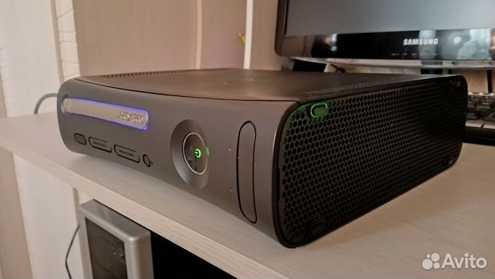 Xbox 360 Прошит. 140 игр