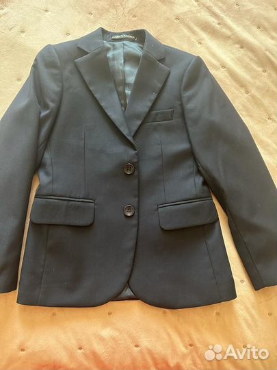 Школьный пиджак