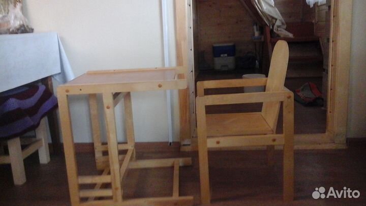 Раскладной стульчик для кормления малыша