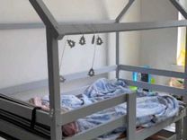 Кровать выдвижная для детской комнаты